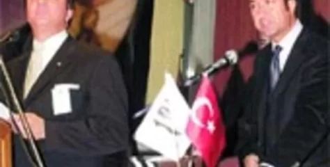 Hasan Arat ile işadamı Serdar Bilgili'nin borsada işlem gören şirketlerinin değerleri seçim sonuçlarından sonra değişti