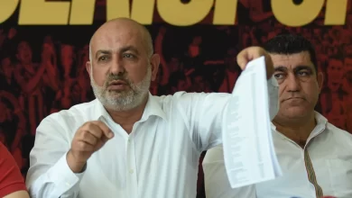 Kayserispor Başkanı Ali Çamlı Fikret Orman dönemi Umut Güner ile birlikte transferlerden sorumlu olan Ali Naibi'nin sözleşmesine isyan etti