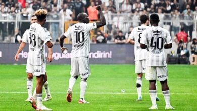 UEFA Konferans Ligi play-off turu rövanş maçında temsilcimiz Beşiktaş, Dinamo Kiev'i sahasında Vincent Aboubakar golüyle 1-0 mağlup ederek adını Konferans Ligi gruplarına yazdırdı.