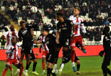 Ziraat Türkiye Kupası D Grubu’nda Beşiktaş, deplasmanda Sivasspor’u 1-0 mağlup ederek gruptaki ilk maçından galibiyetle ayrıldı.