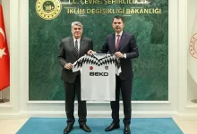 Çevre, Şehircilik ve İklim Değişikliği Bakanı Murat Kurum, Beşiktaş Kulübü’nün yeni başkanı Serdal Adalı ile bir araya geldi.