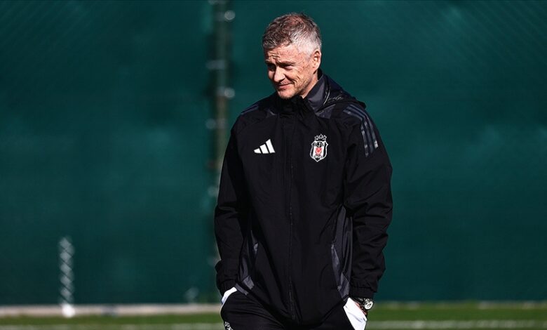 Beşiktaş, yeni teknik direktörü Ole Gunnar Solskjaer yönetiminde UEFA Avrupa Ligi'ndeki kritik Athletic Bilbao maçının hazırlıklarına başladı.